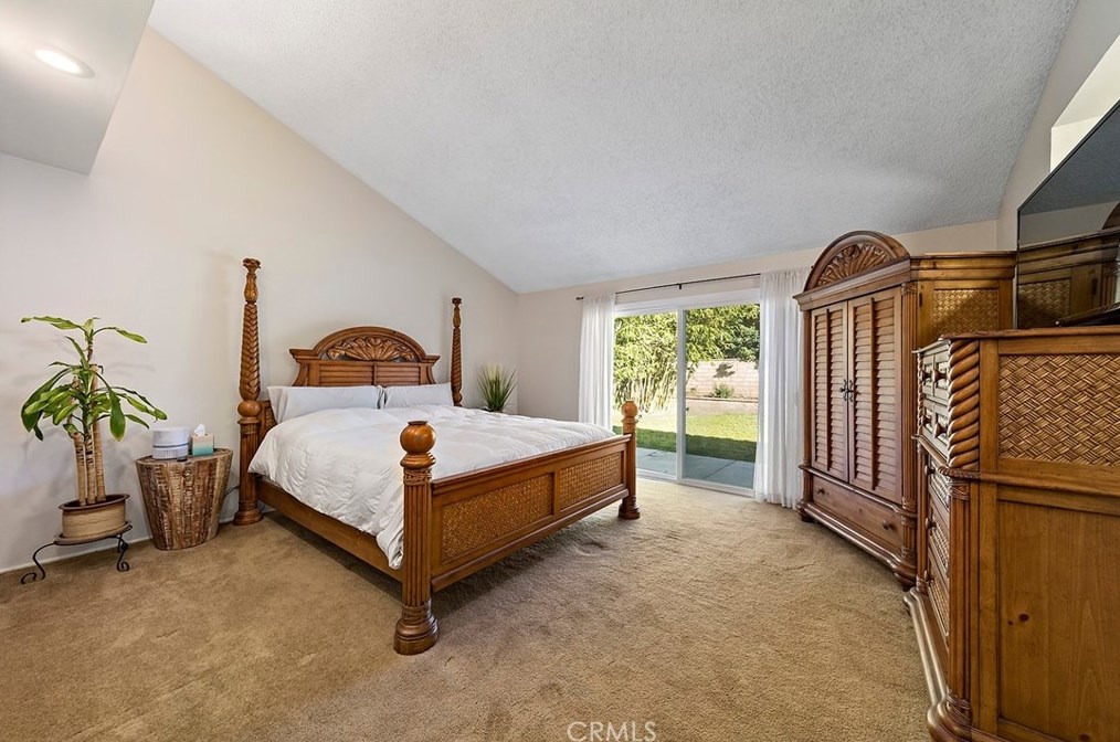 12700 Oakthorn Ln, La Mirada CA  90638-2521 exterior