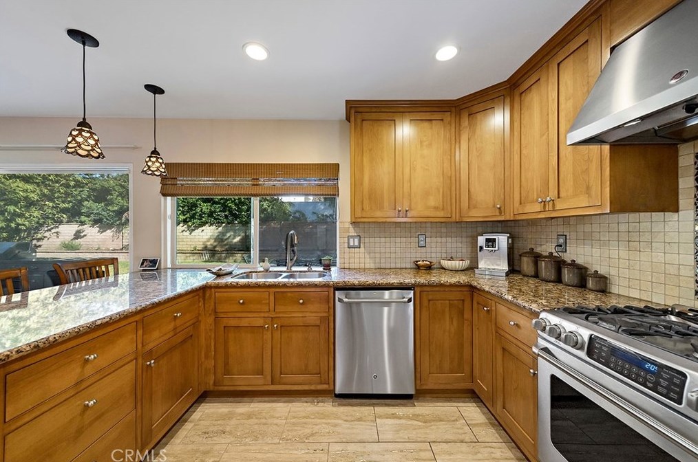 12700 Oakthorn Ln, La Mirada CA  90638-2521 exterior