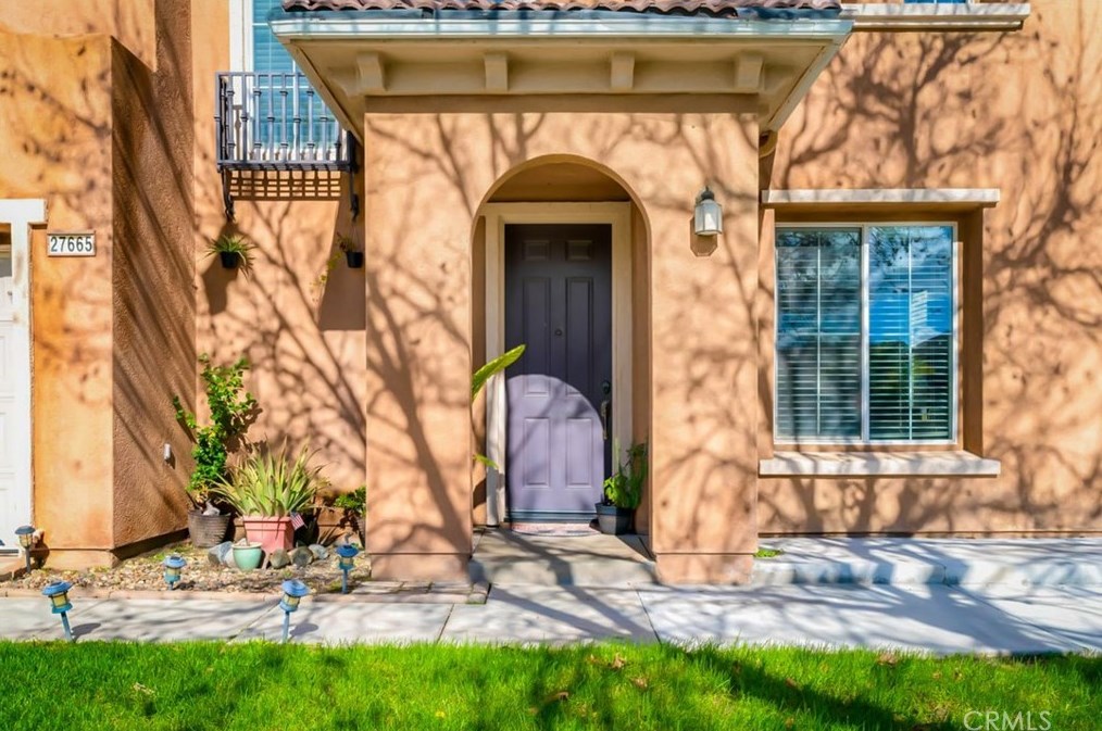 27665 Hackberry St, Murrieta, CA 92562
