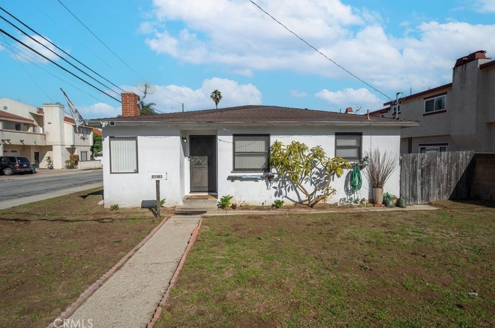 2701 Rockefeller Ln, Redondo Beach, CA 90278