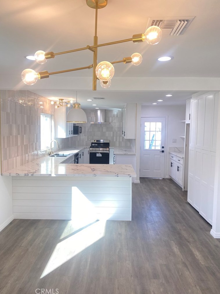 1313 W West Ave, Fullerton, CA 92833