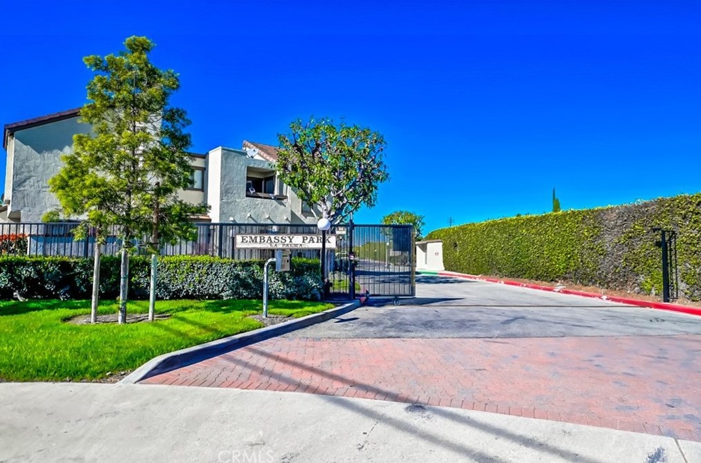 4828 Embassy Cir #50, Buena Park, CA 90623