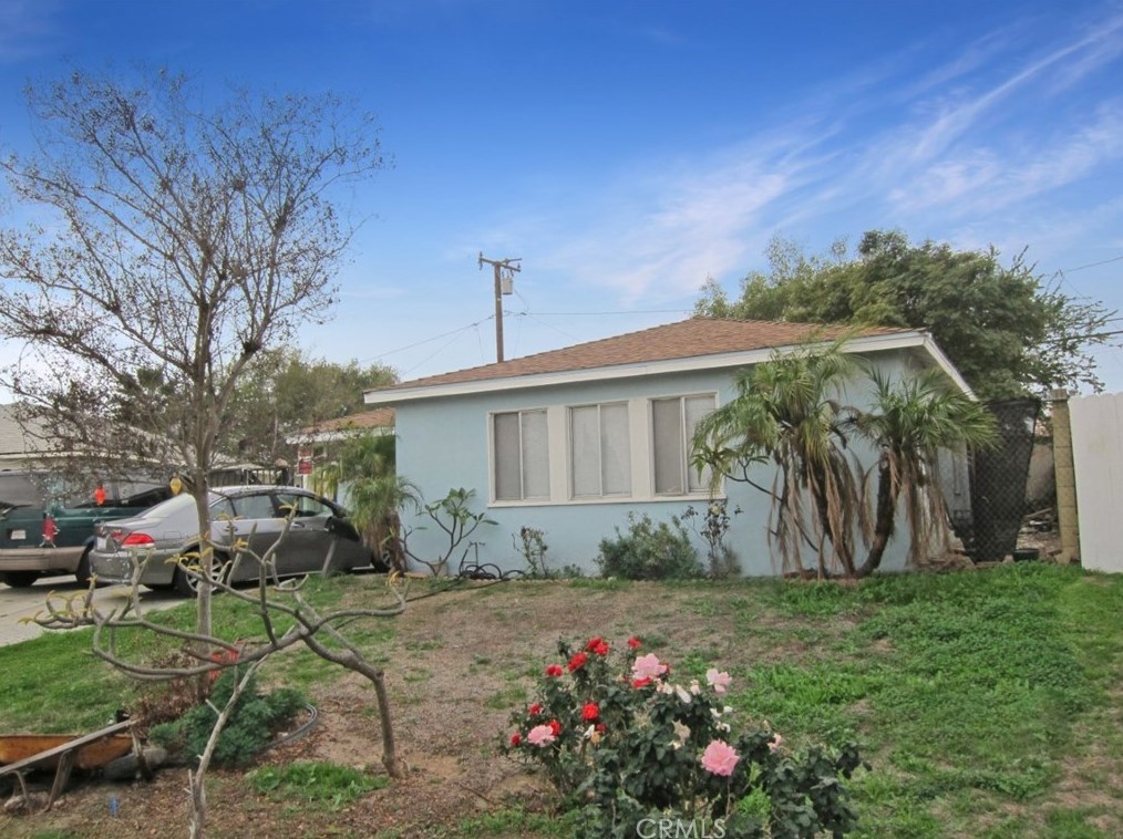 11803 Alclad Ave, Whittier CA  90605-4006 exterior