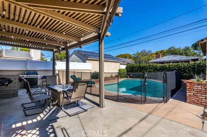5022 Verdura Ave, Lakewood, CA 90712