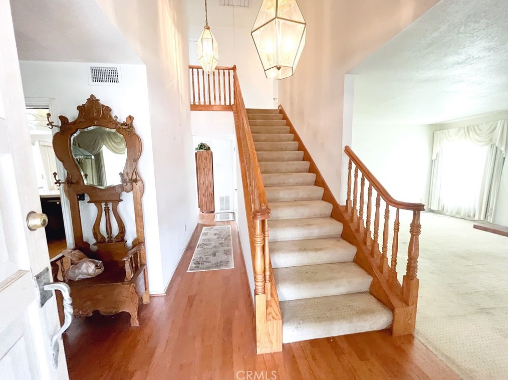11340 Maple St, Los Alamitos, CA 90720