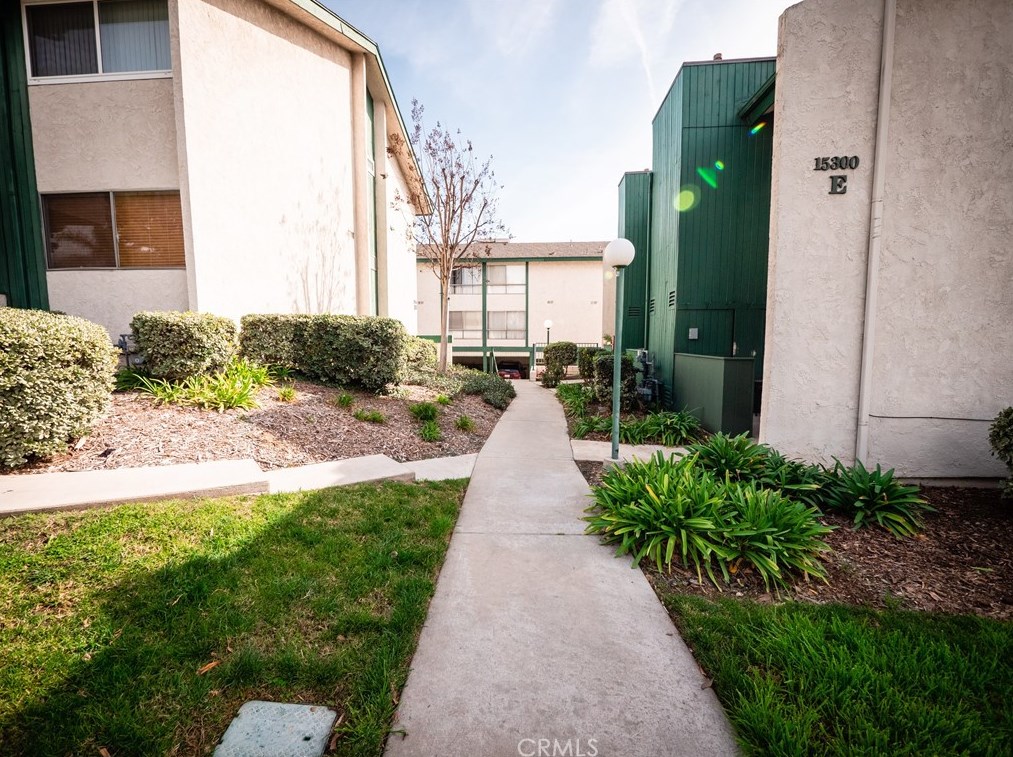 15300 Ocaso Ave, La Mirada, CA 90638-5056