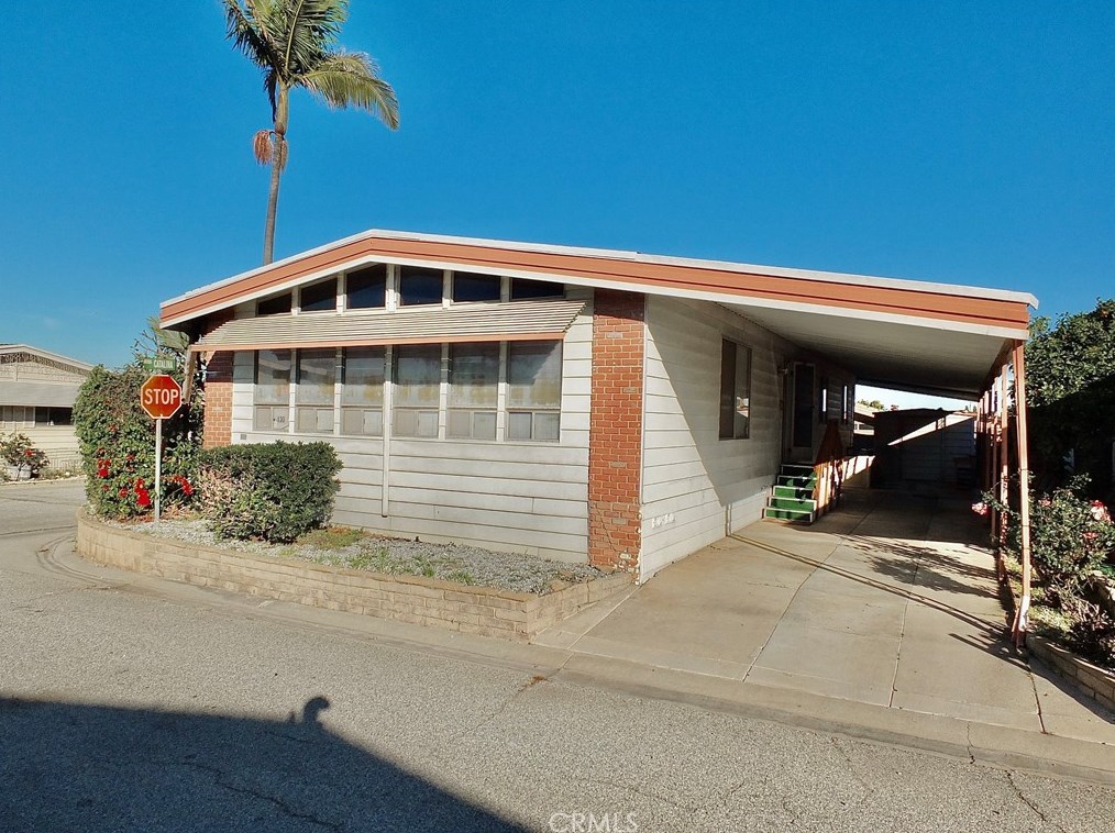 2601 W E Victoria Street #130, Compton, CA 90220