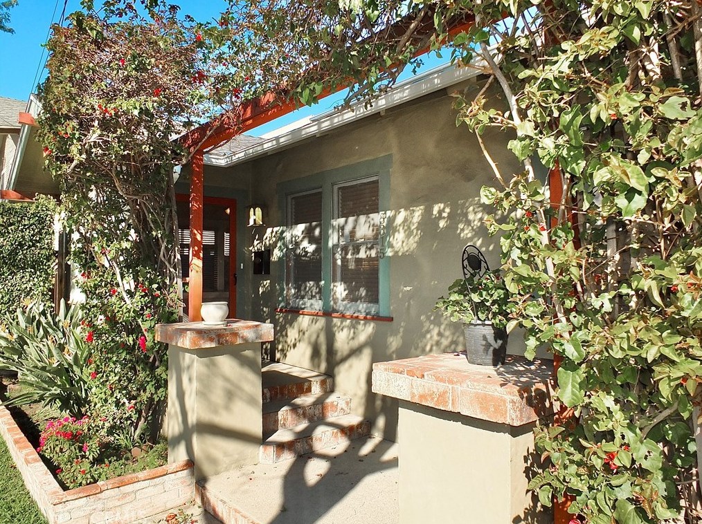 3315 E Colorado St, Long Beach, CA 90814