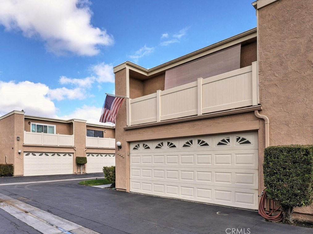 4422 Lincoln Plaza Way, Cypress, CA 90630