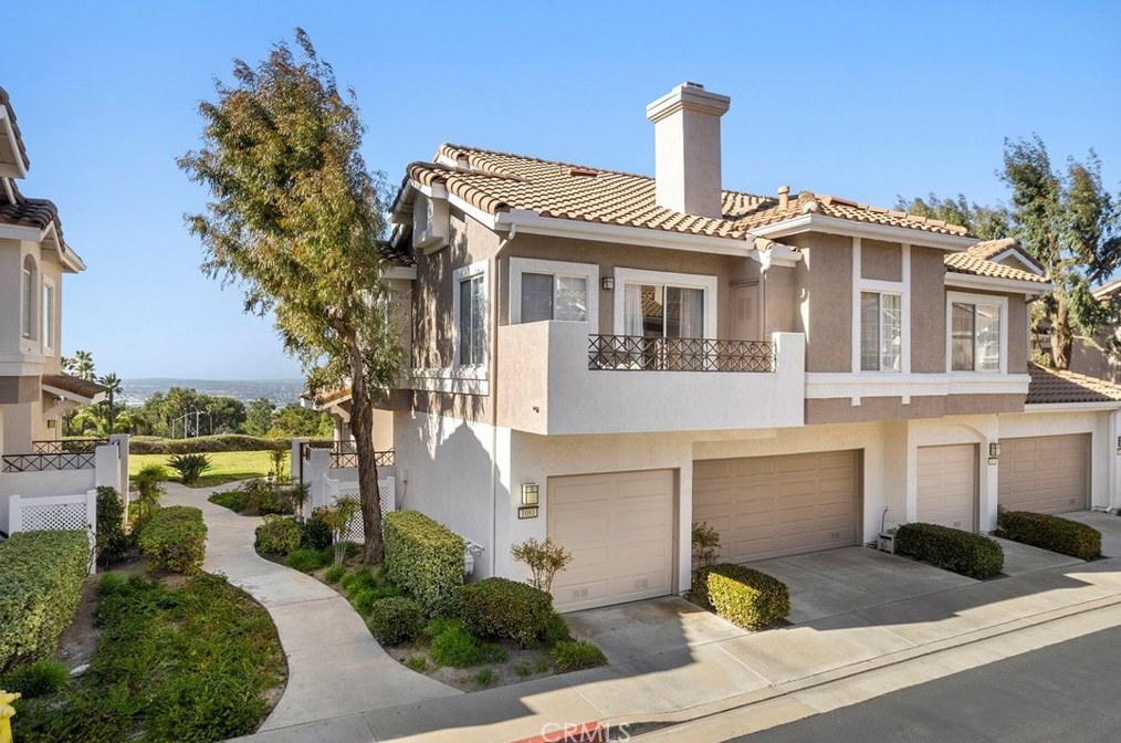 1081 S Sundance Dr, Anaheim, CA 92808
