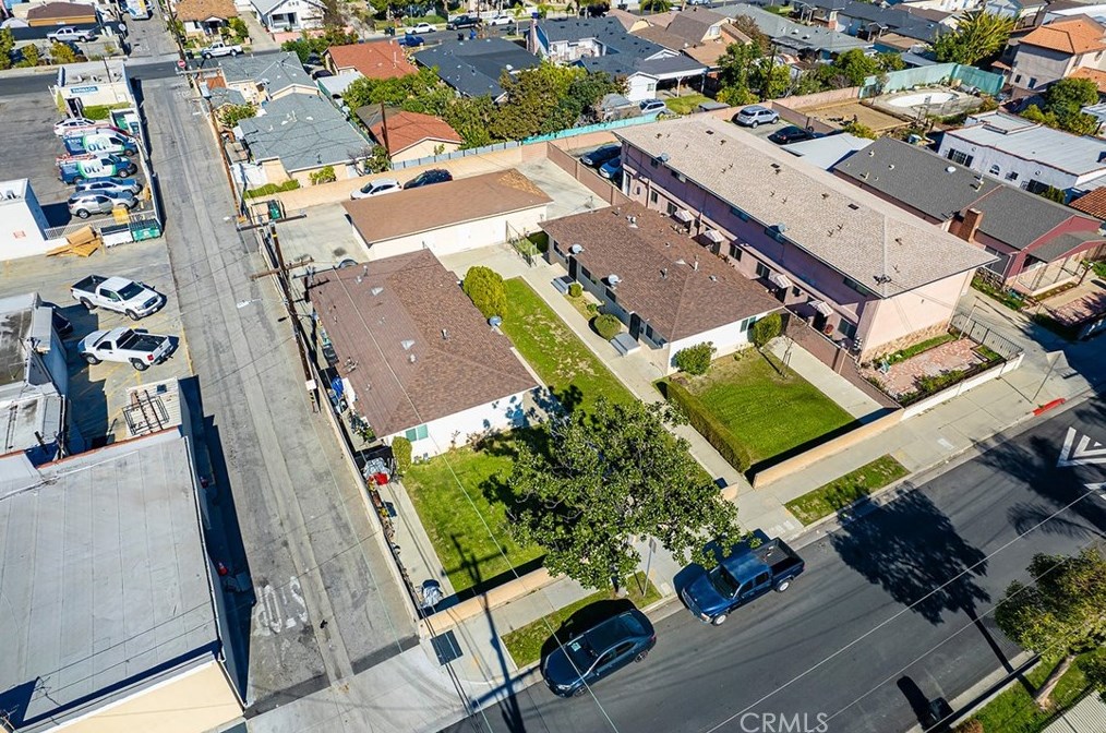 8015 1st St, Paramount, CA 90723
