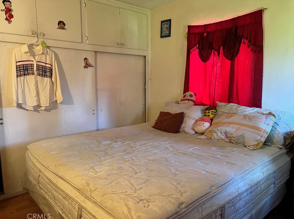 7064 Dwight Way, San Bernardino, CA 92404