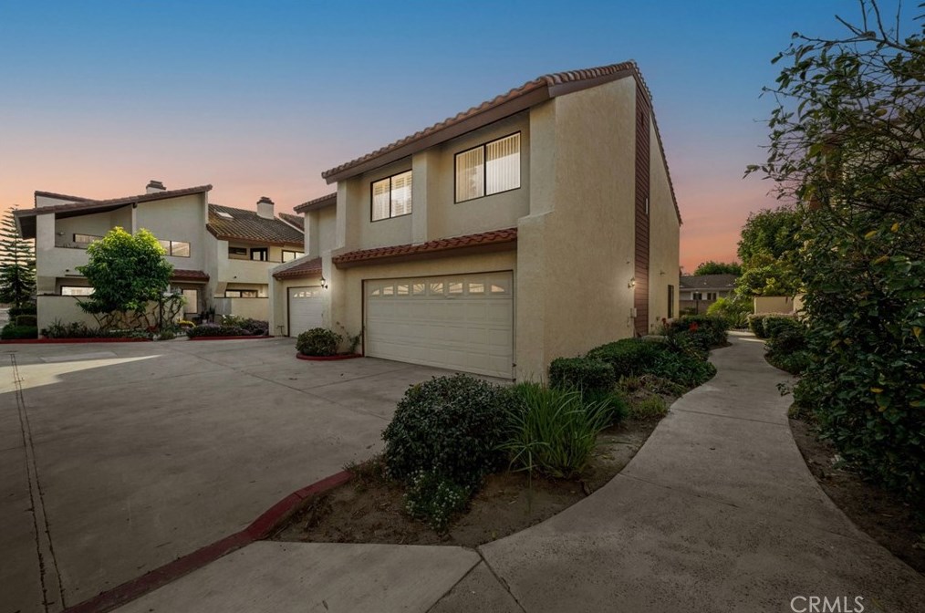 8179 Larson Ave #10, Garden Grove, CA 92844