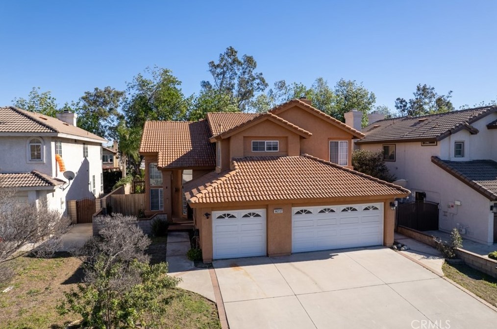 14237 Larkin Ct, Fontana, CA 92336-3546