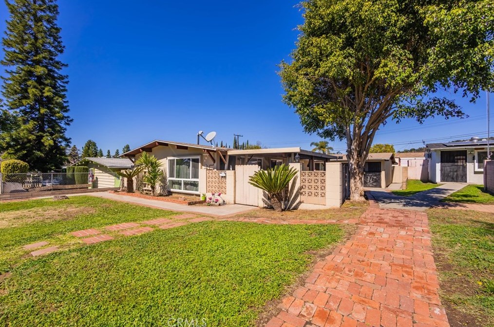 12203 Howard St, Whittier, CA 90601