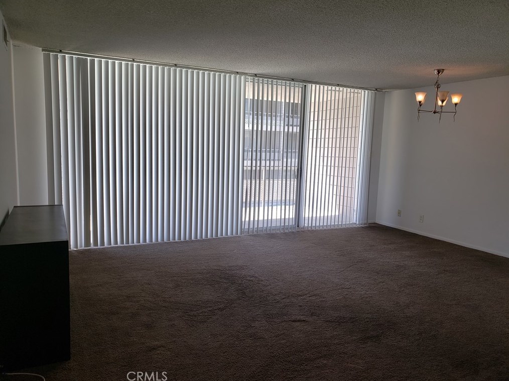 6979 Palm Ct #245n, Riverside, CA 92506