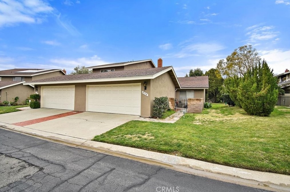 4734 Olivewood Ln, San Bernardino, CA 92407