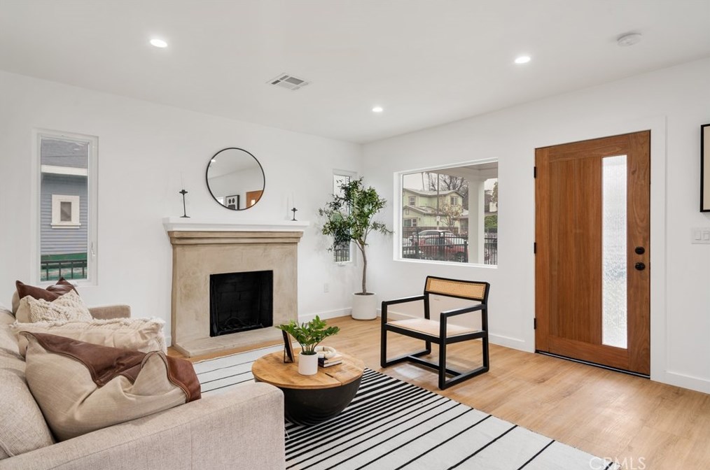 5362 Templeton St, Los Angeles CA  90032-2328 exterior