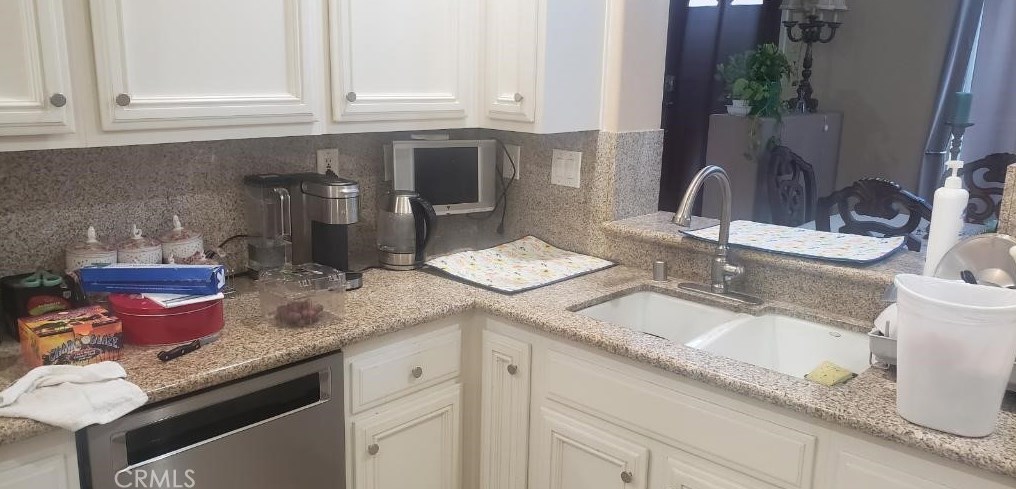 5510 Beverly Ln, Yorba Linda CA  92887-5625 exterior