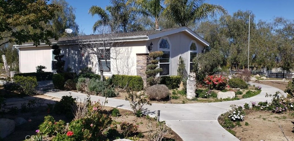 17111 Birds Eye Dr, Perris, CA 92570