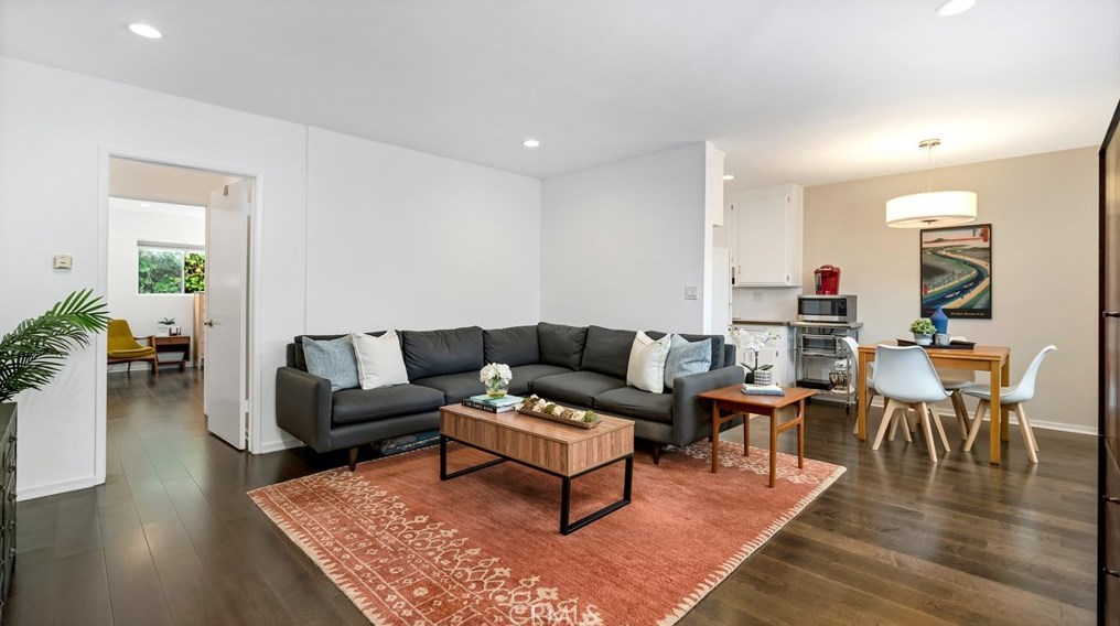 423 Pier Ave #3, Santa Monica, CA 90405