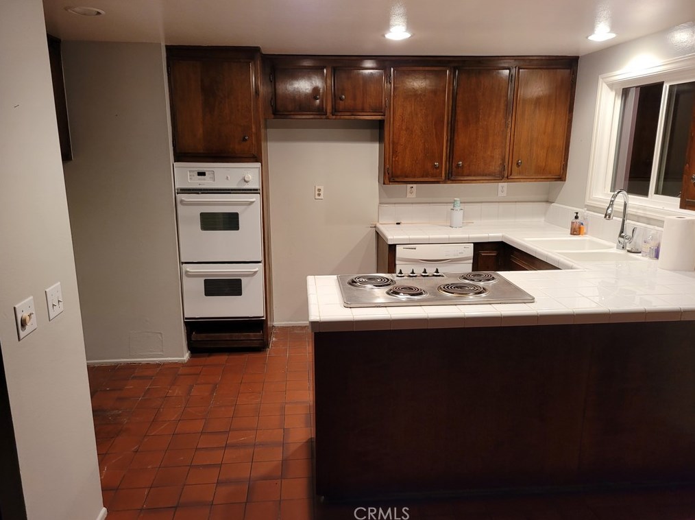 9673 Nightingale Ave, Santa Ana, CA 92708