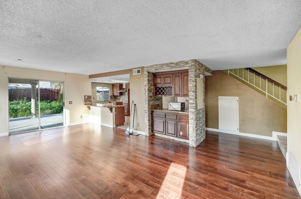 25468 Moorland Rd, Moreno Valley, CA 92551-9281