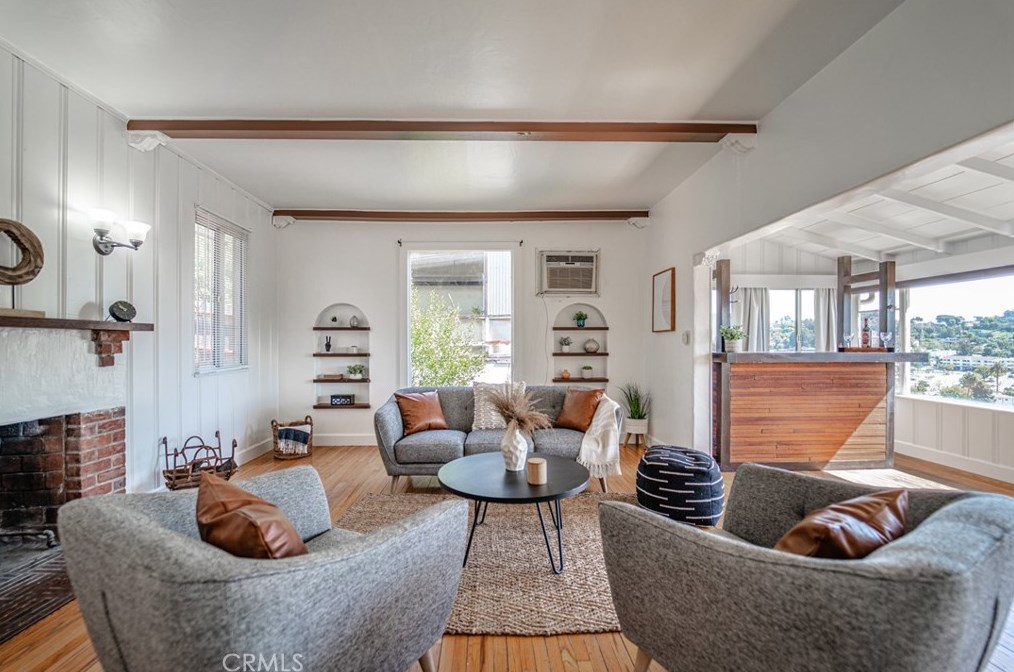 1774 Rotary Dr, Los Angeles CA  90026-1218 exterior