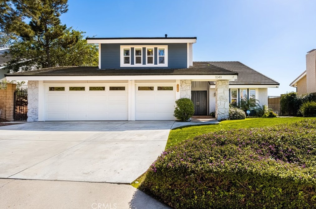 1049 S Livingston Circle, Anaheim, CA 92807