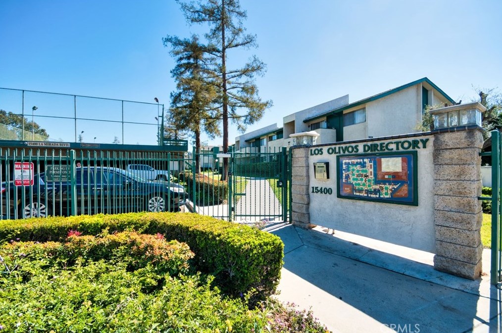 15410 La Mirada Blvd #204, La Mirada, CA 90638