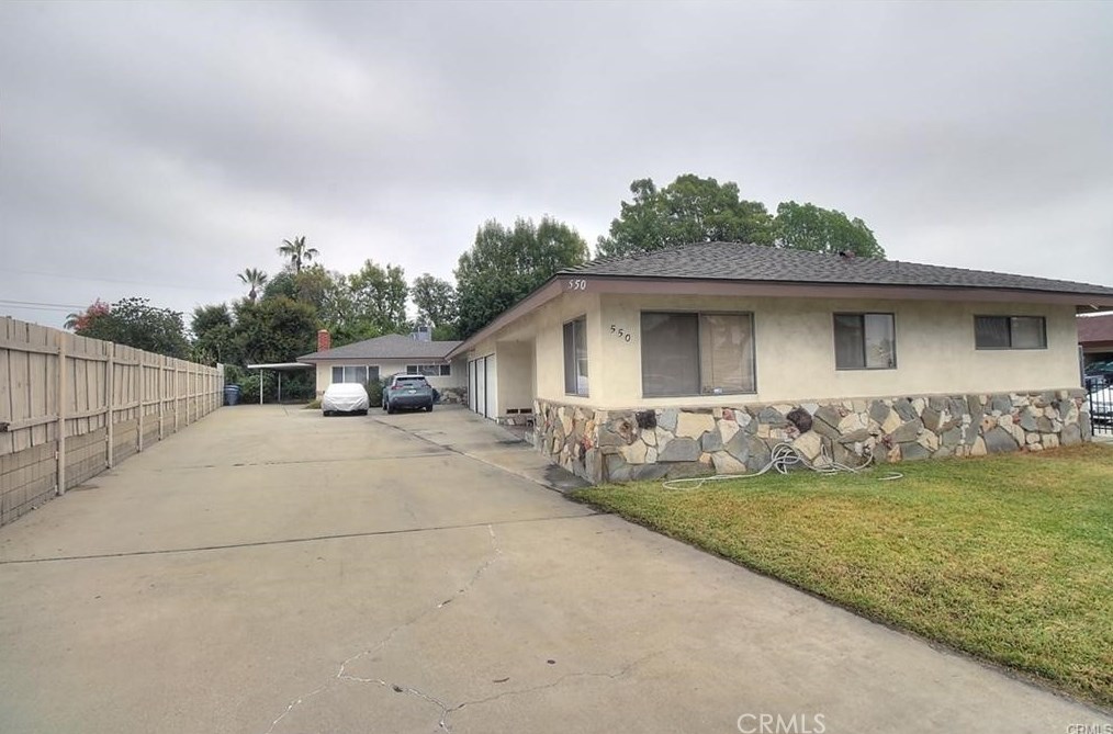 550 Ridgeway Ln, La Habra, CA 90631-4493