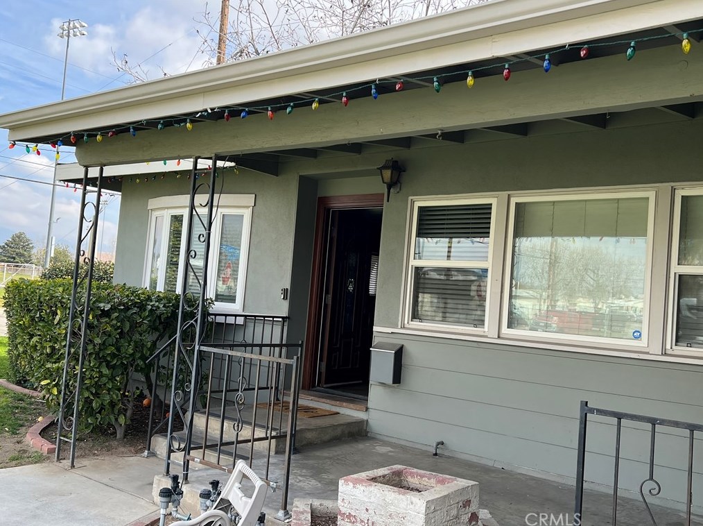 1170 N 2nd St, Colton, CA 92324
