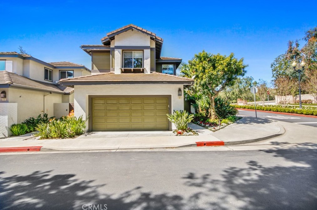 1 Cottage Ln, Laguna Beach, CA 92656-4201