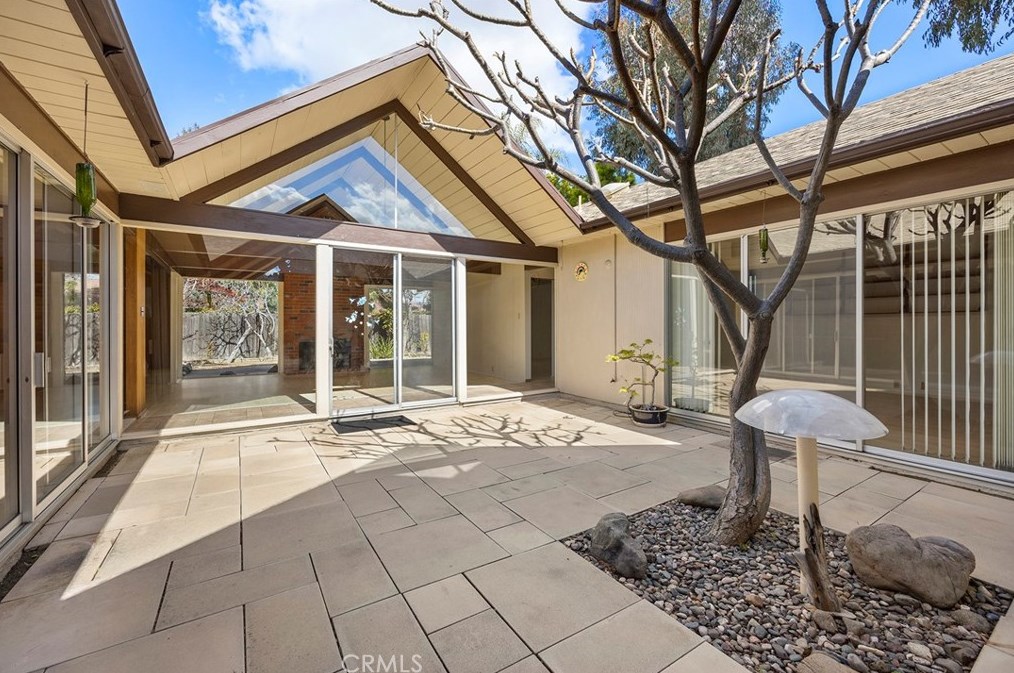 5041 E Elsinore Ave, Orange, CA 92869