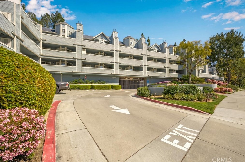 1501 Brea Blvd #317, Fullerton, CA 92835