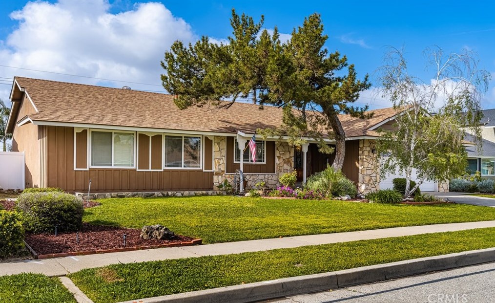 614 Sherwood Ave, Placentia, CA 92870