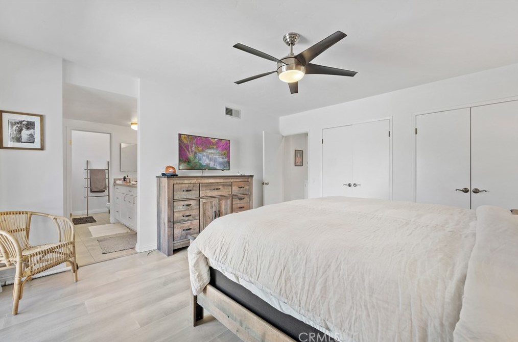 1102 Hendrix Ave, Thousand Oaks CA  91360-3647 exterior