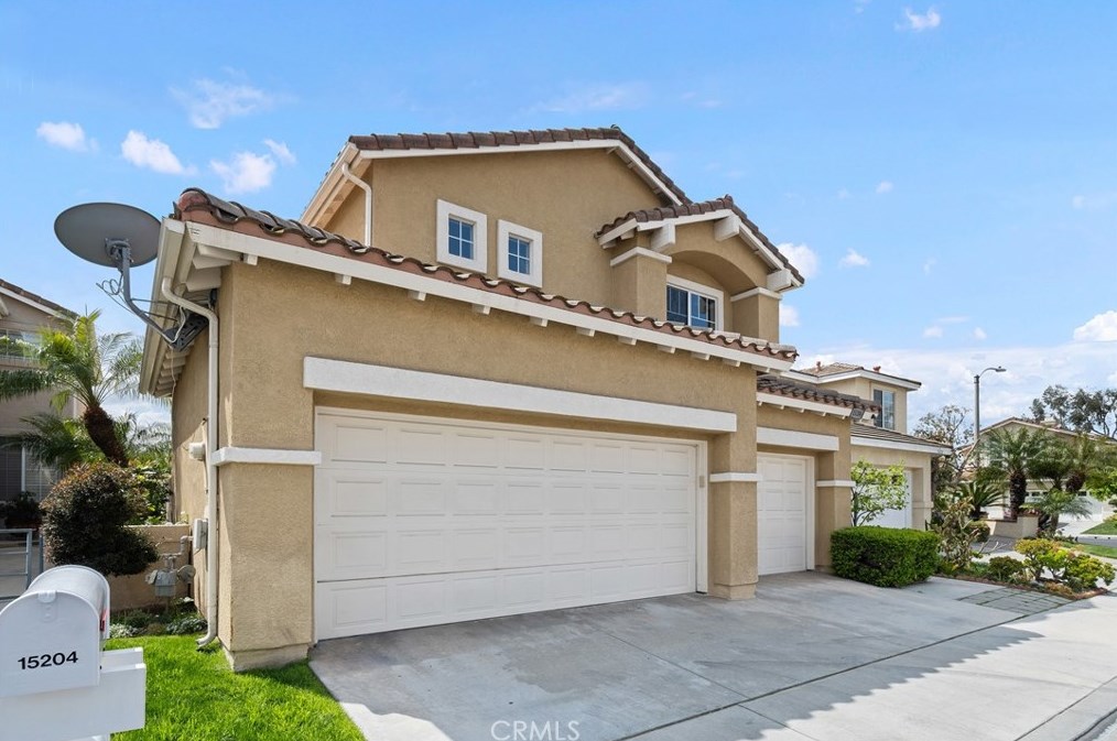 15204 Riviera Ln, La Mirada, CA 90638-4746