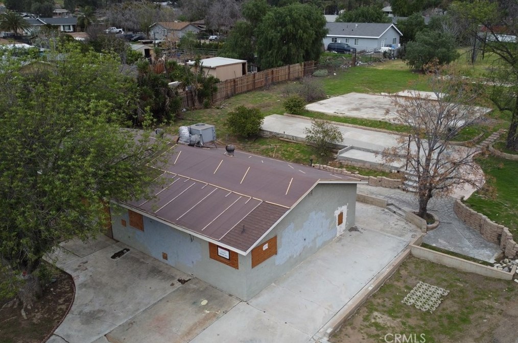 5652 Beach St, Jurupa Valley, CA 92509