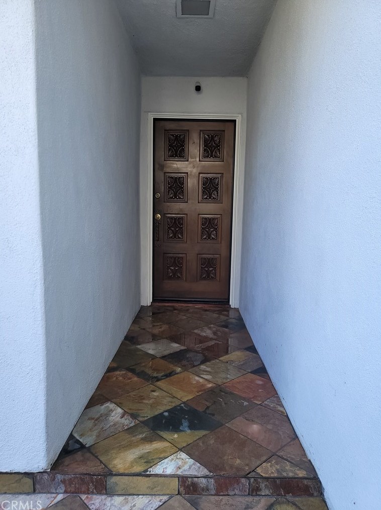 614 Thames Way, Costa Mesa, CA 92626-3128