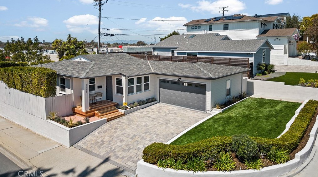 1151 Magnolia Ave, Manhattan Beach, CA 90266