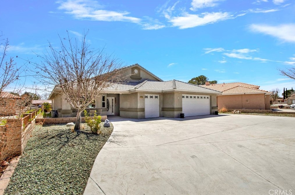27869 Jasmine Ln, Helendale, CA 92342