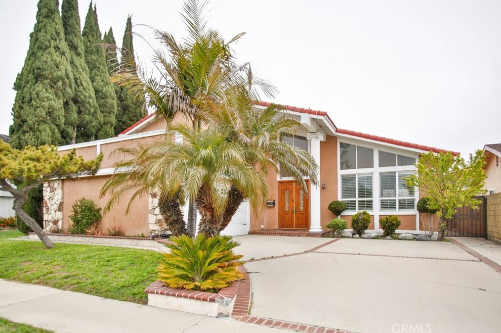 15162 Temple St, Westminster, CA 92683-6231