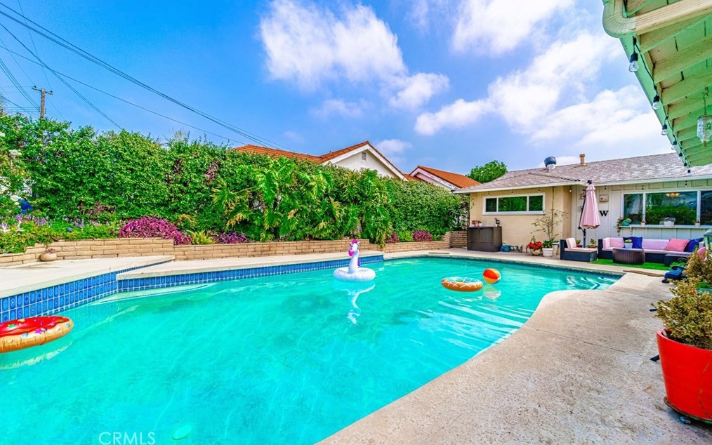 1081 S Cajon Dr, La Habra, CA 90631