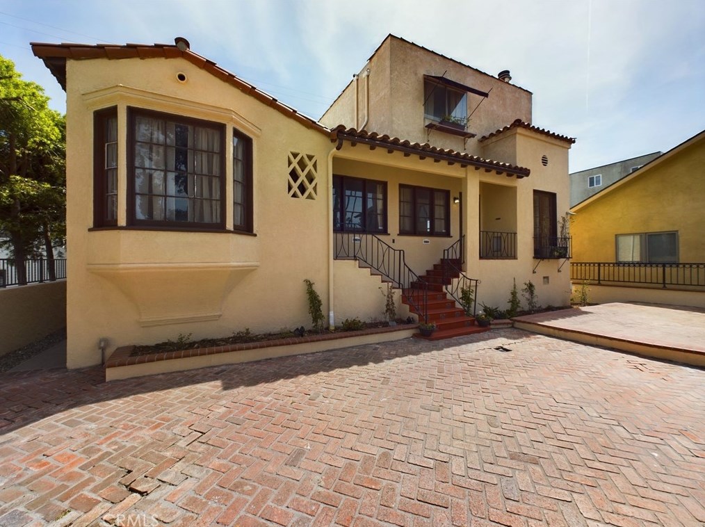 118 Termino Ave, Long Beach, CA 90803