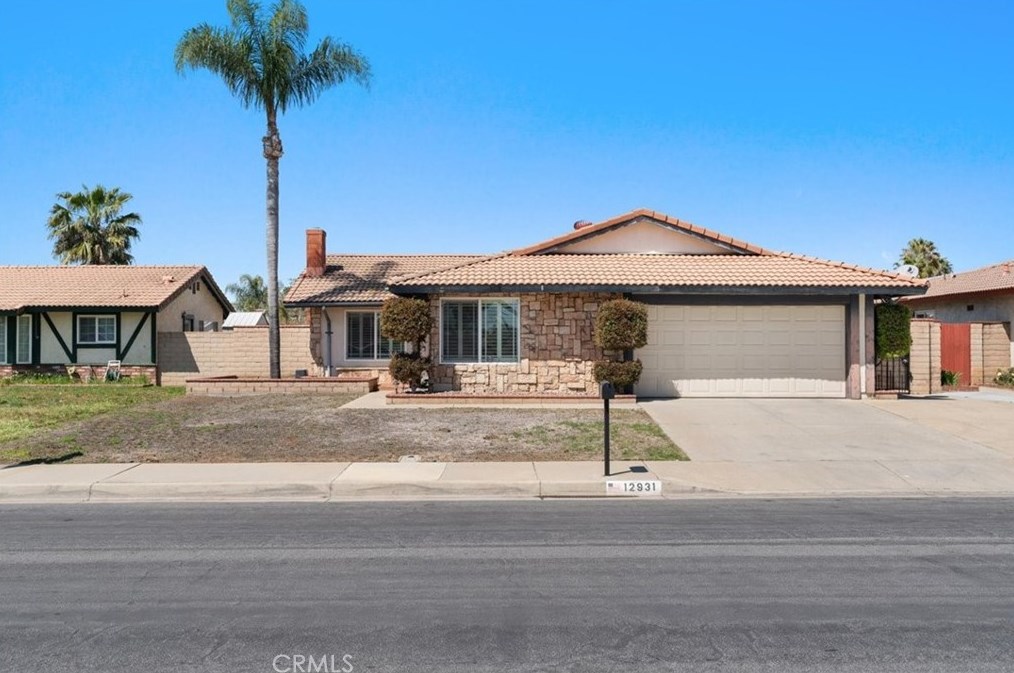 12931 Sunnymeadows Dr, Moreno Valley, CA 92553-5982