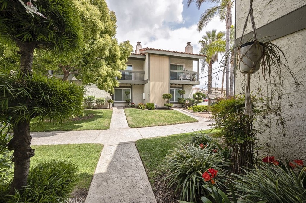 6103 Orange Ave #13, Cypress, CA 90630