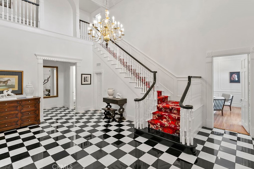 39315 Calle De Suenos, Murrieta CA  92562-7309 exterior