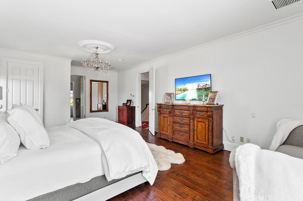 39315 Calle De Suenos, Murrieta CA  92562-7309 exterior