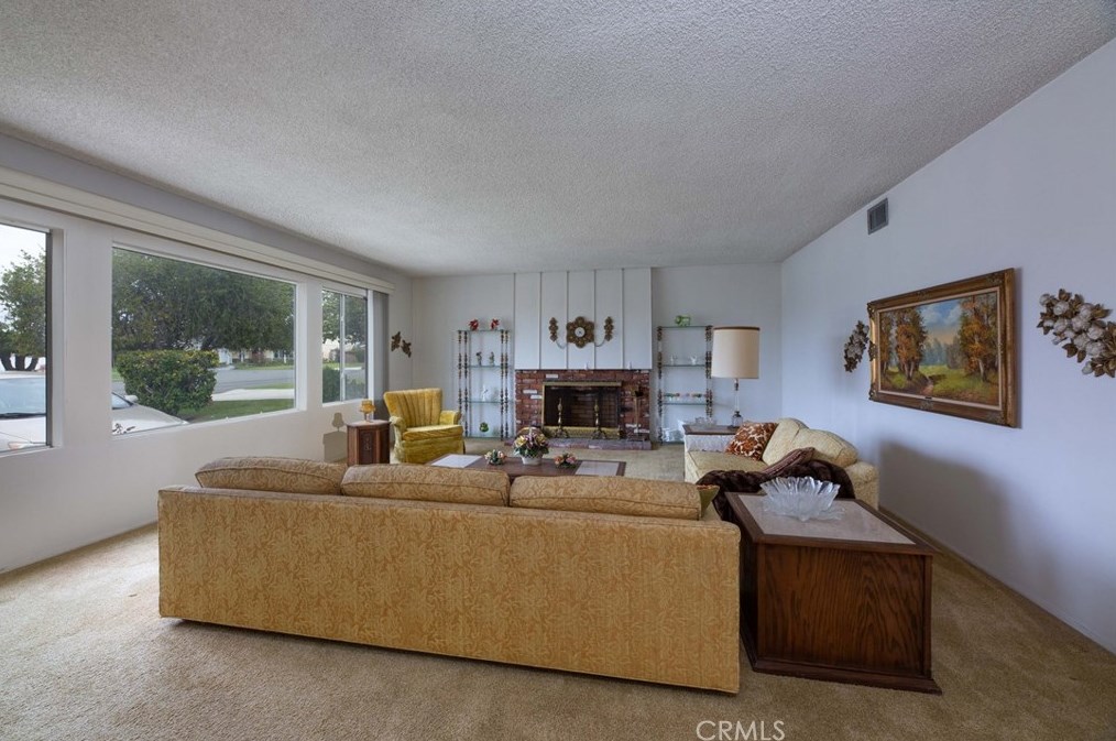 5380 Lockhaven Dr, Buena Park, CA 90621